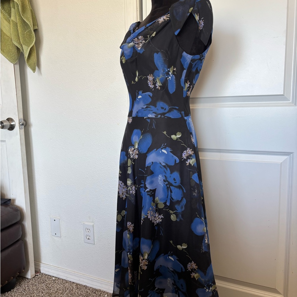Connected Apparel Blue Floral Fit-and-Flare Dress - Picture 7 of 14